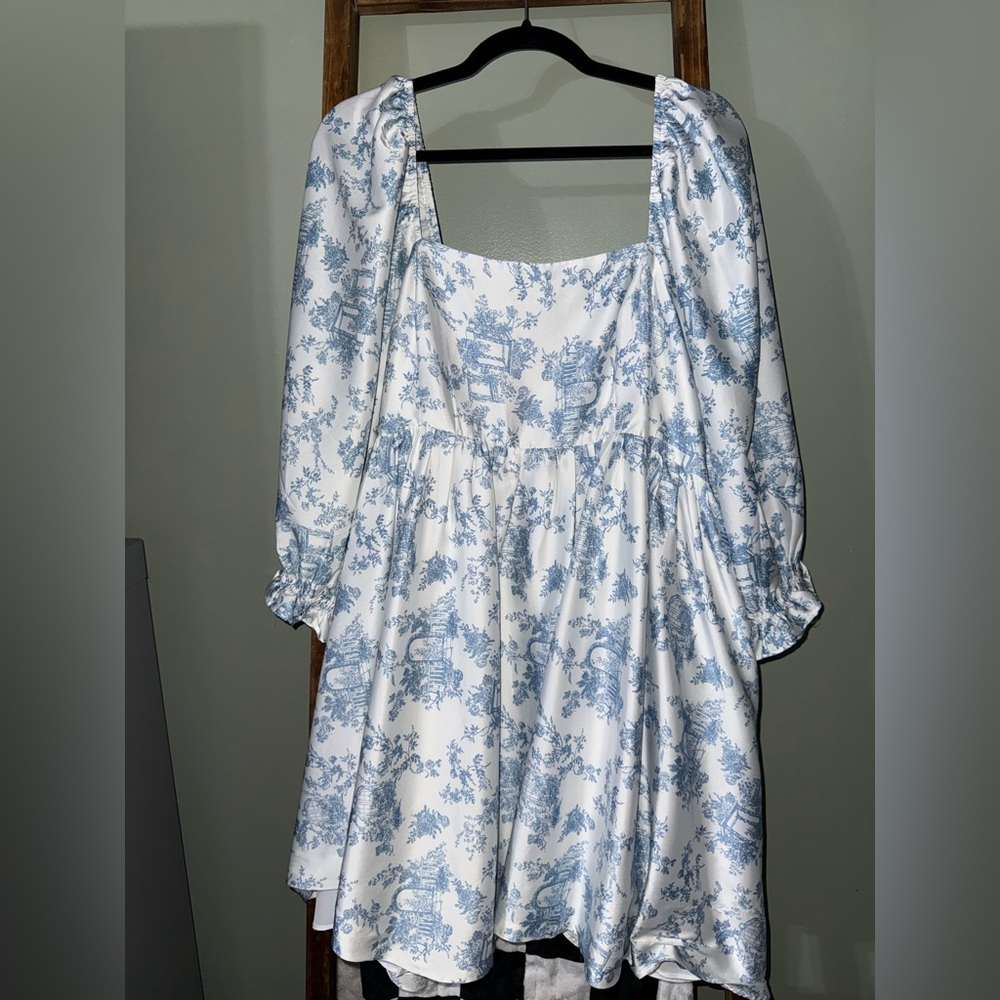Arula White & Blue Floral Dress
